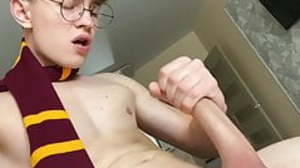 Young and Horny Harry Potter Jerking off Big