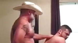 Cowboy papa shows how to do it