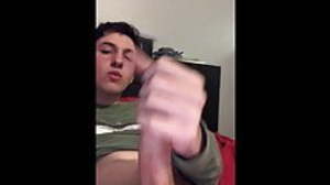 Handsome Teenboy on Webcam