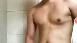 pinoy twink JO in bathroom for cam