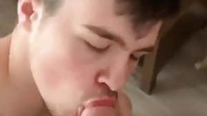 18 year old fag Harry from the UK sucks a fat cock