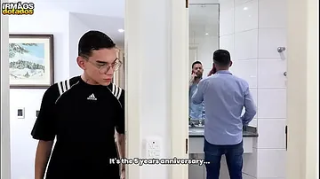 Kaio Paulista and Ryan Ross realize a aiding