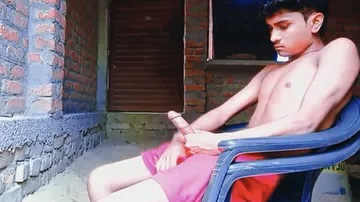 Indian Desi guy relishes the taste of chunky black